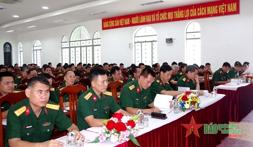 Trường Sĩ quan Thông tin tổ chức tọa đàm khoa học nghiên cứu về cuốn sách của Tổng Bí thư Nguyễn Phú Trọng